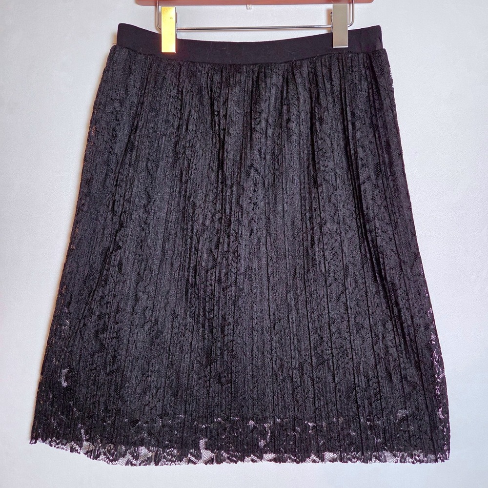 Black Lace Pleated Midi Skirt Elastic Waist Scallop Hem Women Med Whimsigoth